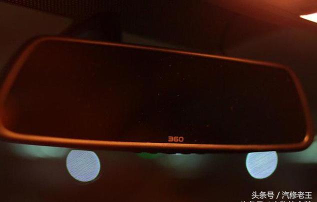 90后小伙喜提十代思域，小改了激动到不行，可是单位同事看后说有点辣眼睛，大家来评一下理