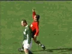 足球的搞笑瞬间偷球,足球的搞笑瞬间内马尔