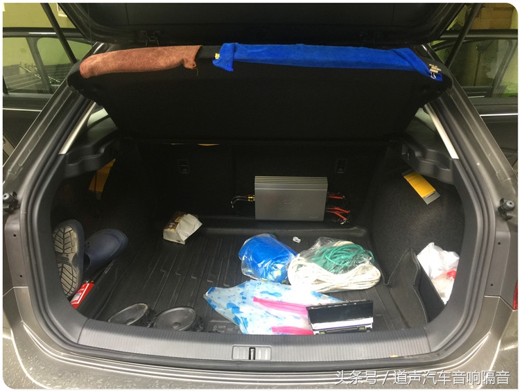 大众蔚领改装丹拿音响,大众蔚领更换原车喇叭