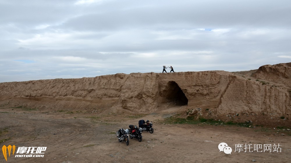摩托梦！你一万公里的护航我600小时的守护