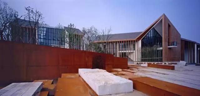 杭州拍婚纱照2万,拍婚纱照去杭州怎么样