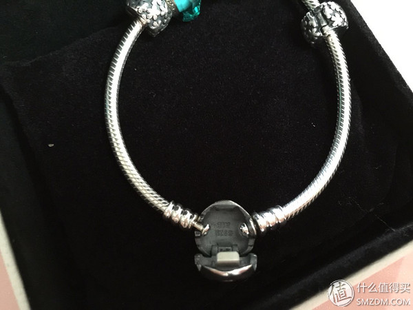 pandora镂空心形粉色串饰,pandora首饰是纯银