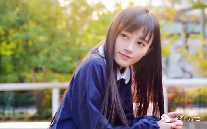 高颜值运动风女孩,运动妹子