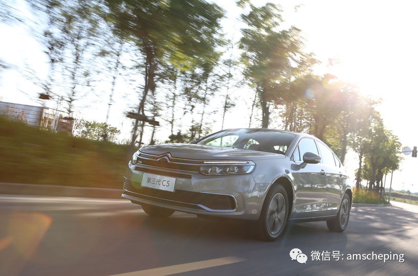 老车主评雪铁龙新款C5，改动有多大？