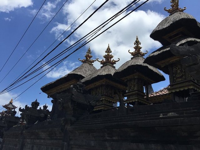 巴厘岛雨季旅游攻略图,巴厘岛的蓝梦岛值得去吗