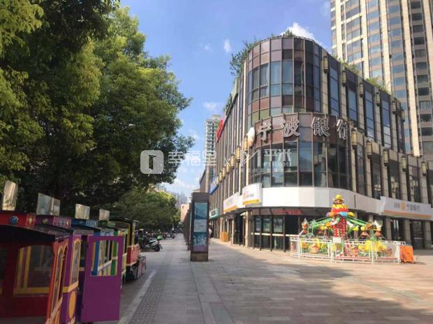 不到1000万，入住上海市中心的品质次新房，还能进上外黄埔小学