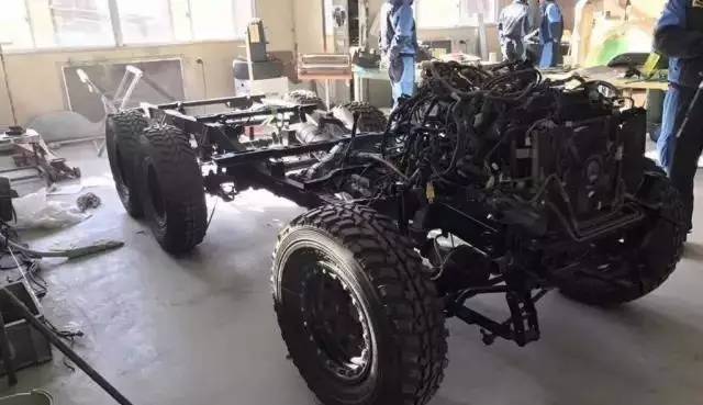 吉姆尼改成奔驰g样子多少钱,第4代吉姆尼改成奔驰g