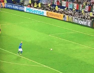 奇葩点球进球庆祝,奇葩点球失误集锦100例