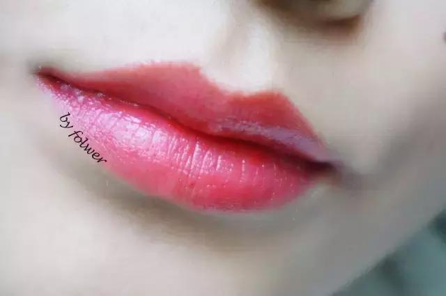 圣罗兰ysl圆管口红12号斩男色,斩男圣罗兰