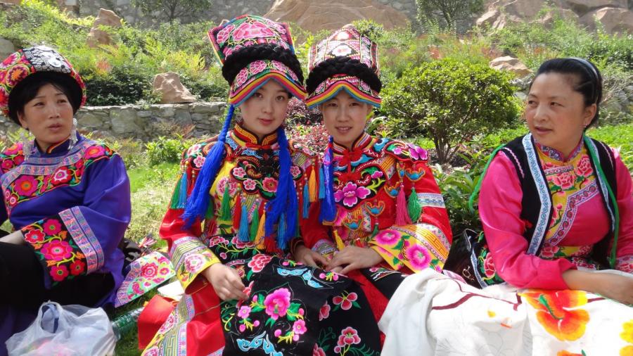 前十位民族服装最美的,十大最美民族