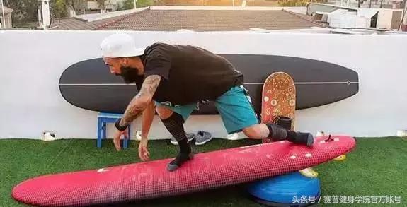 14种健身球训练动作,波速球有氧训练动作