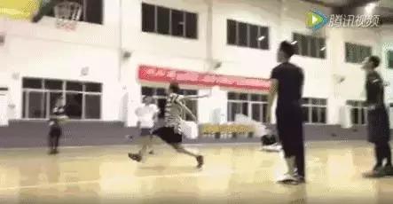 邓超鹿晗最近视频,邓超和鹿晗的最新视频