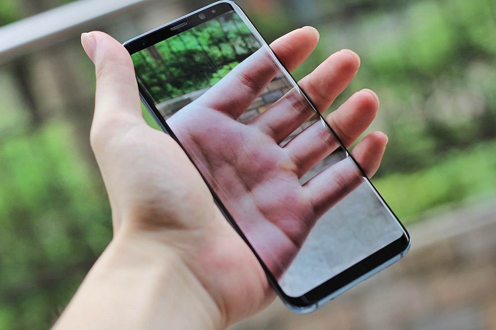 三星s8+现在是否值得购买,苹果8和三星s8+哪个值得买