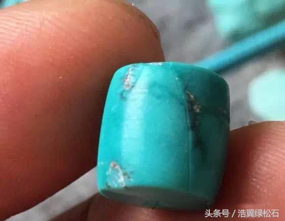 绿松石竟然两半了!到底是钻头太烂,还是手艺太差?