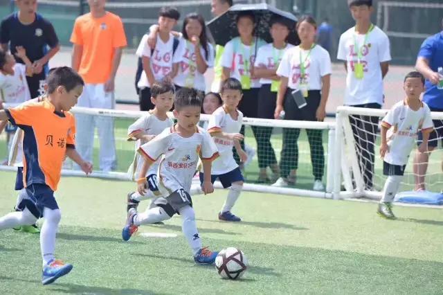 国内首家！全国幼儿体育发展研究中心落户成都大学