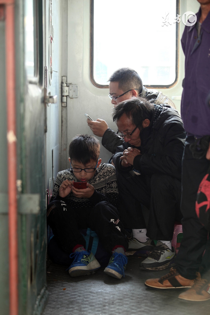 坐火车无座教程,首次坐火车的注意事项和流程