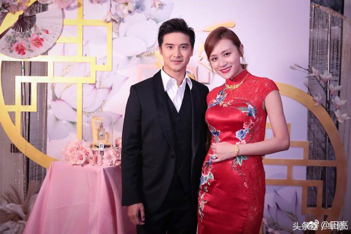 奥运冠军田亮,奥运冠军和超女