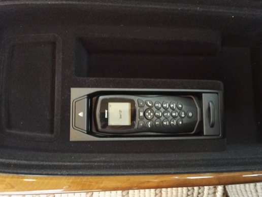 宝马7系百万硬顶敞篷4座,新老宝马7系对比图