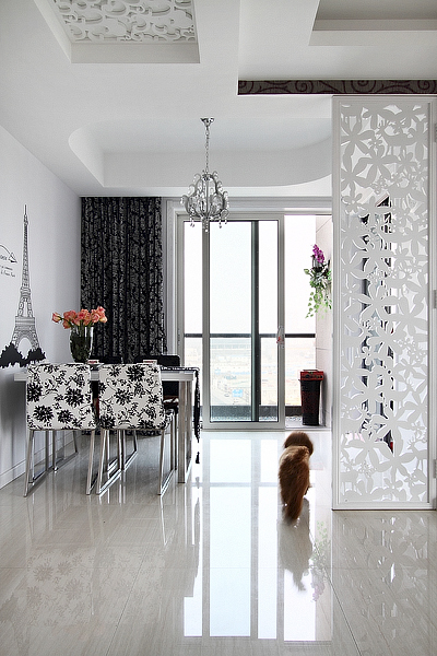 武汉老园艺师只因老伴喜爱花儿,果断把卧室窗台巧变花园式榻榻米!