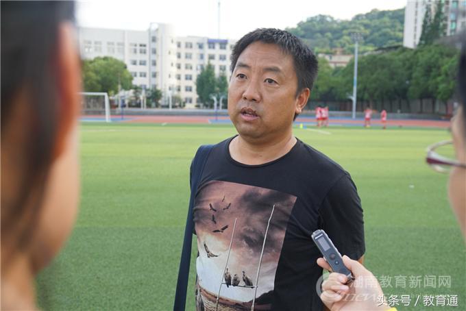 婀栧崡灏戝勾瓒崇悆涔嬪穮,婀栨箻灏戝勾