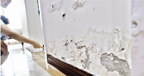 装修公司没有刷底漆怎么解决,装修怎么辨别业主有没有刷底漆