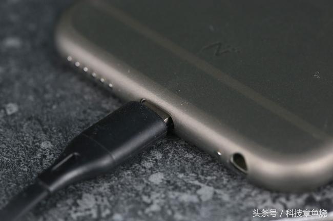 苹果type-c耳机有降噪吗,苹果降噪头戴式耳机推荐