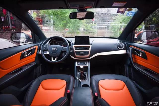 1.6l自然吸气的suv走长途够不够用,比较实用的一款车奔腾x40用车感受