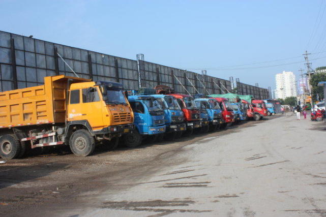 卡车司机没有罪,不要用自残来伤害自己