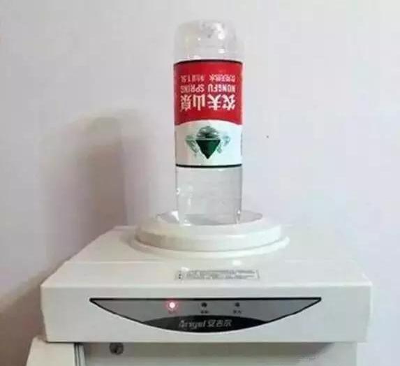 姑娘,我要是追上你就得履行承诺哦,可不要反悔哦