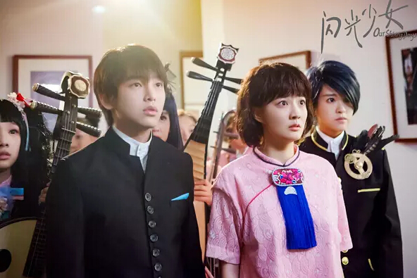 打破国产青春必烂片定律,《闪光少女》让二次元少女闪闪光发