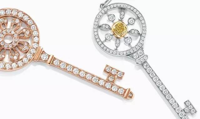 刘雯倪妮穿衣搭配图,杨幂刘雯谁最漂亮