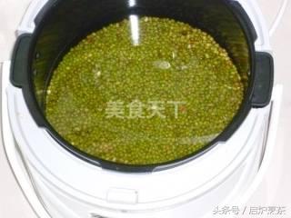 三伏天能吃冰的绿豆汤的正确做法,三伏天绿豆汤祛湿排寒的图片