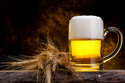 喝啤酒的4大禁忌饮食,喝冰冻啤酒伤胃怎么办