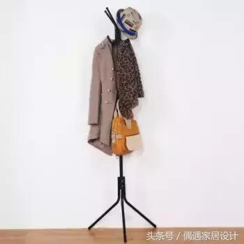 穿了一次的衣服放回衣柜还要洗吗,只穿过一次的衣服发黄