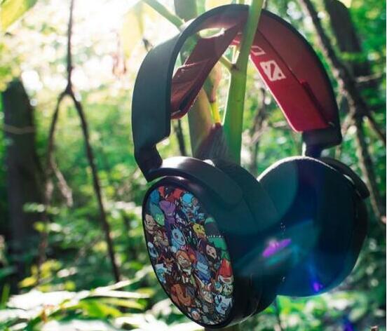 赛睿arctis5,赛睿arctis1