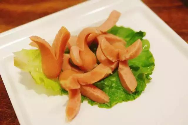 手抓牛龙骨美食,手抓牛排零食