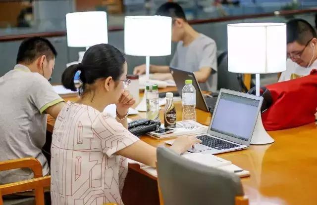 湖北省图书馆在哪里休息,省图书馆武汉怎么预约