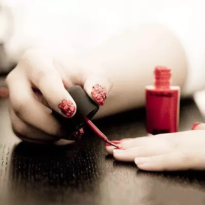 去什么美甲店能学到技术,去美甲店做美甲做什么款好