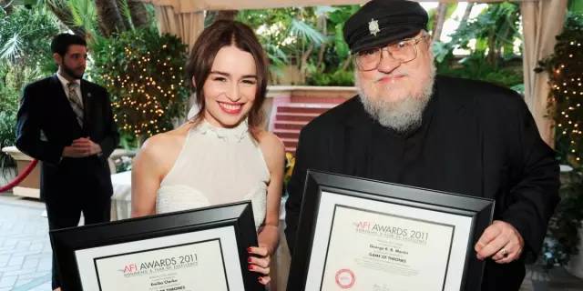 她在《权力的游戏》里一脱成名，却从此走上了实力派的光辉大道