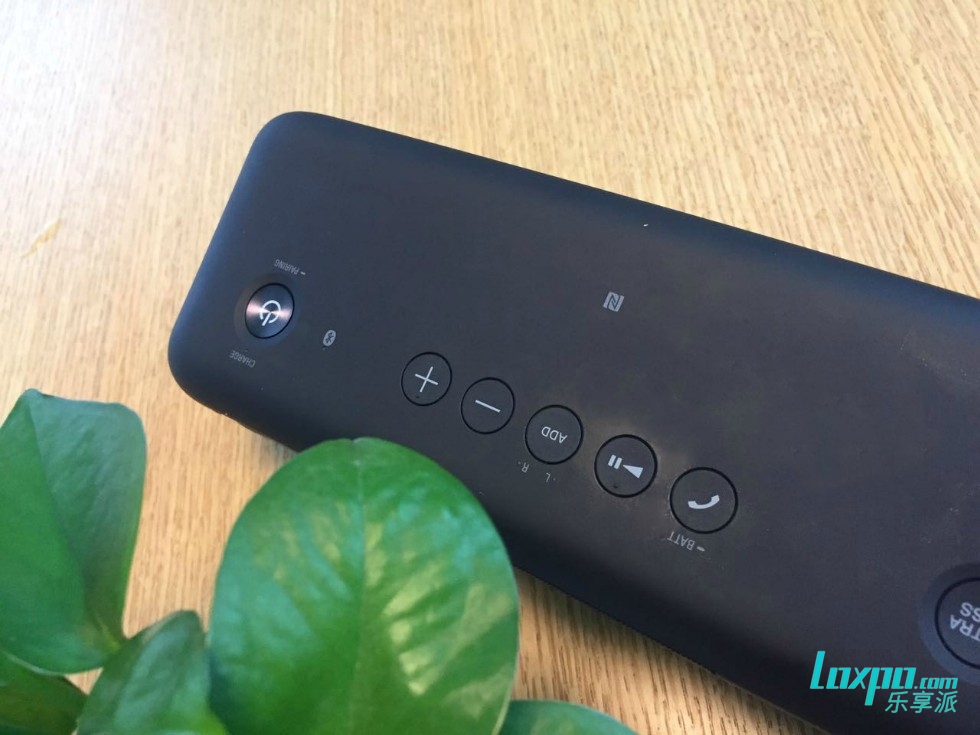 索尼蓝牙耳机续航怎么样,索尼最新款蓝牙音箱