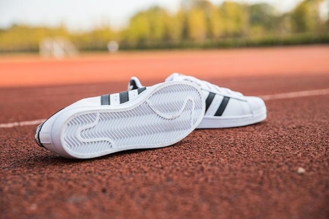 adidas贝壳头鞋款推荐,adidas贝壳头鞋有几种款式