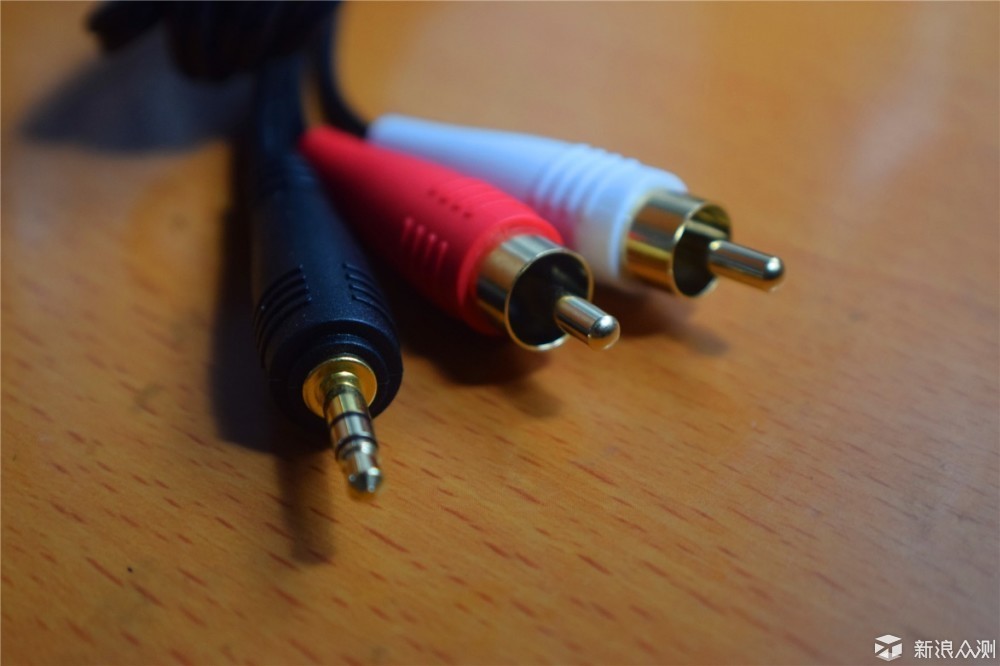 漫步者s1000比r1700有质的飞跃么,漫步者s1000需要配什么