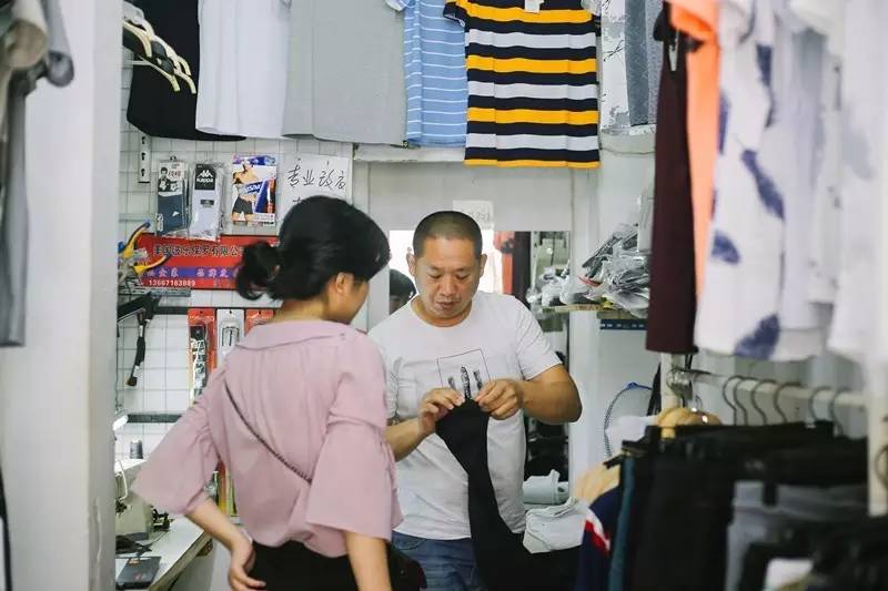 武汉改衣服便宜好看的店,武汉哪里有改衣服改得比较好的店