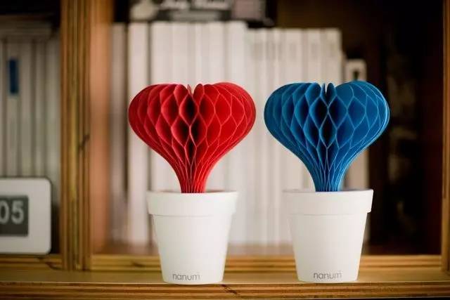 避开高温的偷袭，开启移动的冰凉夏日，这些消暑的小物件爆款开刷！