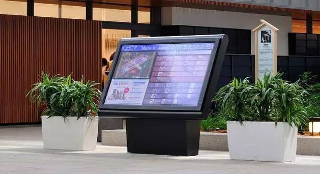 她是一位中国大妈，却带领着700个日本人，扫出了全球最干净机场「精益学堂」2017-7-14第895期