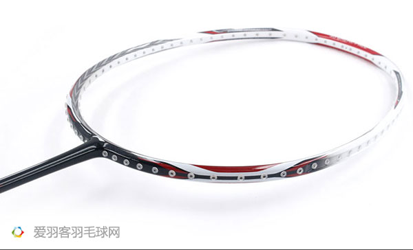 100块备用羽毛球拍,羽毛球一般都带什么备用拍