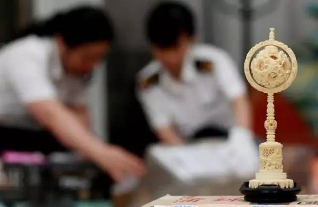 「热点」暑运高峰因喷雾被拦?你要知道这些出行的“黄金法则”!