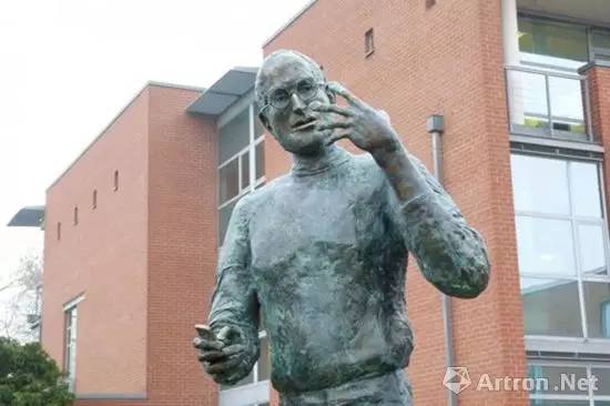 梅西雕塑图片,梅西雕像