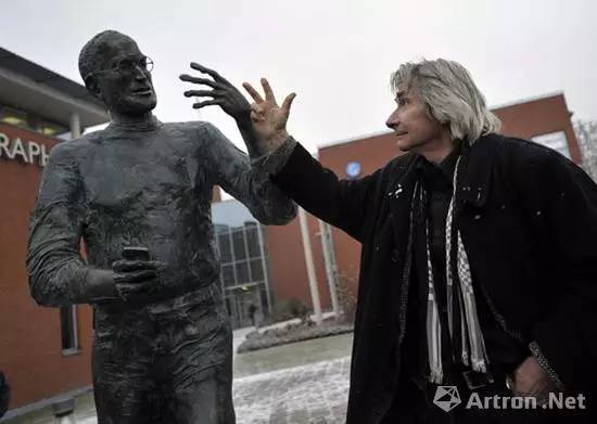 梅西雕塑图片,梅西雕像