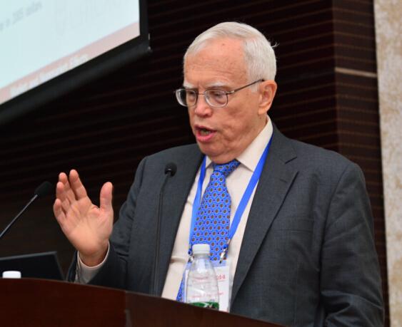 当诺贝尔遇见厦大——经济学奖得主JamesJ.Heckman开讲啦！